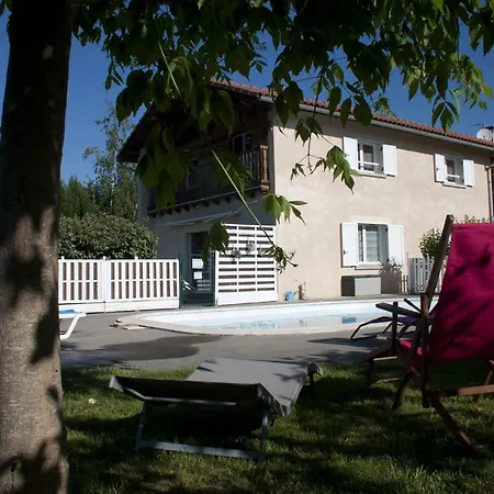 Gite En Comminges Franquevielle Exterior photo